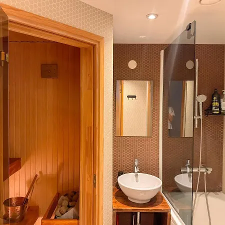 2 Level Home In Tallinn City Center With Sauna And Free Parking * Tallinn